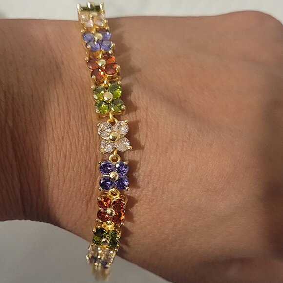 Neiman Marcus 14k Gold Plated Floral Crystal Swarovski Element Bracelet - Picture 1 of 5